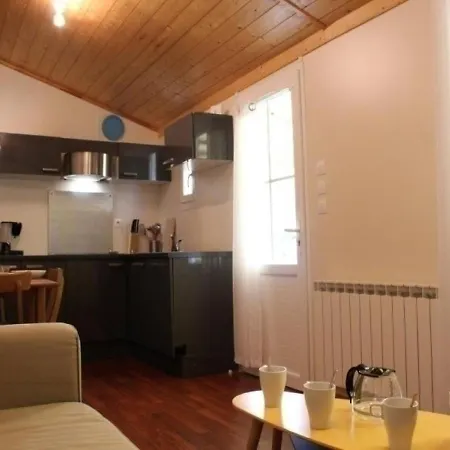 בית נופש House Les Jardins De Pierre *